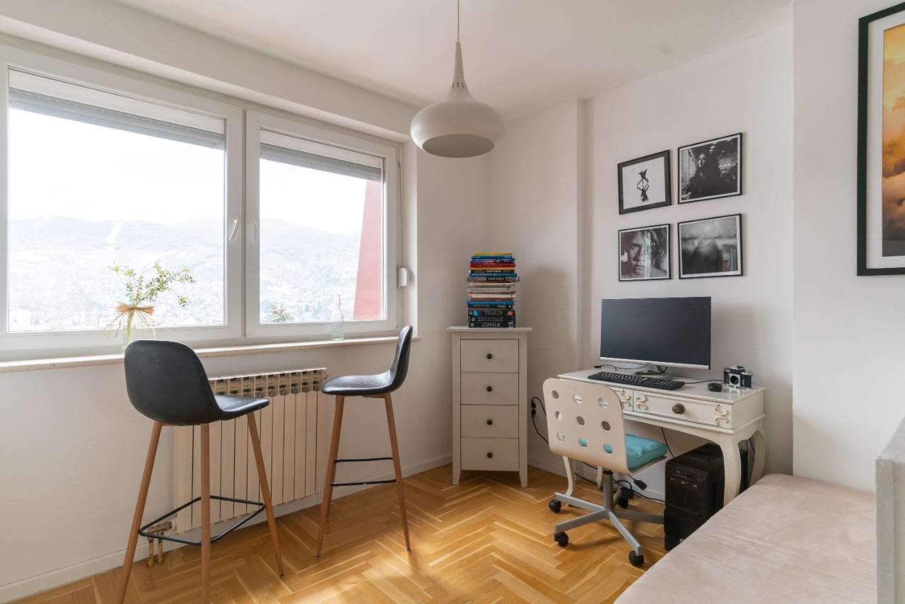 Oz Apartment Sarajevo - Amazing View - 5 Min. From Center Экстерьер фото